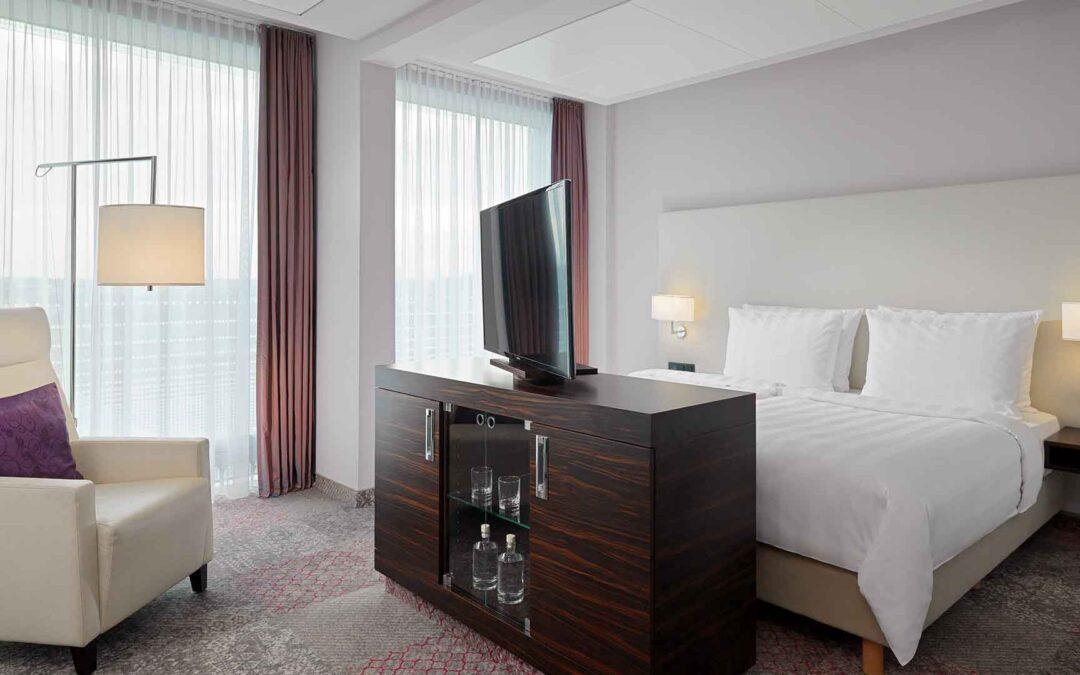 radisson blu hotel leipzig junior suite bedroom